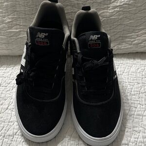 New Balance Men's Black and White Sneakers Jamie Foy 306